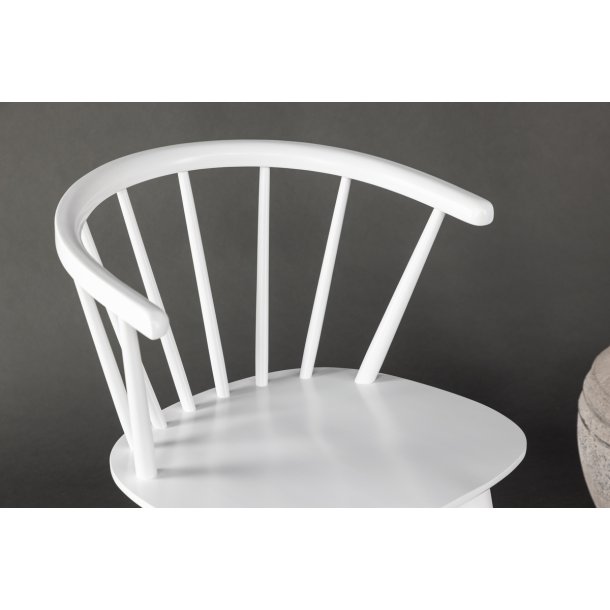 Dobby - 2 Spisebordsstole i massiv hvidlakeret tr�