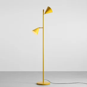 Frigg- Gulvlampe med to skrme i sennepsgul metal