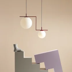 Moma - Loftlampe i vinrd metal og hvidt glas