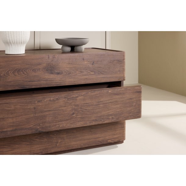 Buffa - Kommode med tre skuffer