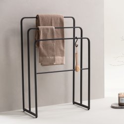 Gamma - Tjstativ i sort metal