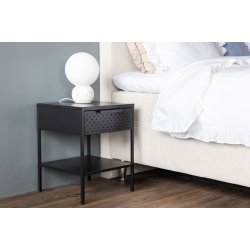 Beta - Sengebord i sort metal