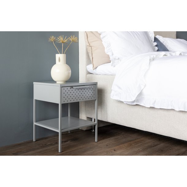 Beta - Sengebord i lysegr metal