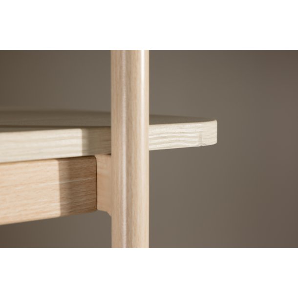 Stigma - Reol i hvidtonet MDF, 120 x 190 cm.