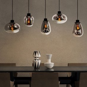 Alhambra taklampa med fem rkiga glaskupoler