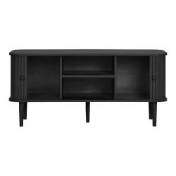 Smoke � TV-b�nk i svart tr� med tv� skjutd�rrar och ett hyllplan