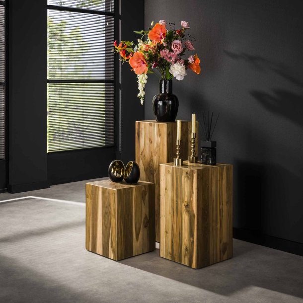 Unicas - Blomstersjle i genbrugs teaktr, hjde 65 cm.