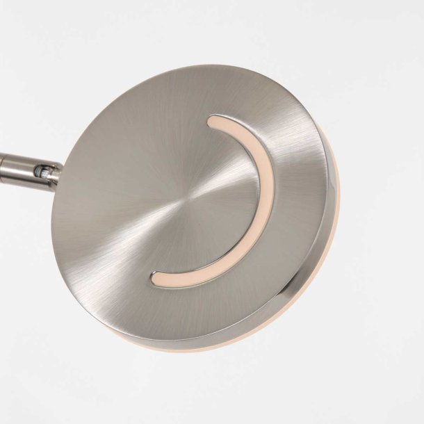 Callosa - gulvlampe i stl eller sort metal