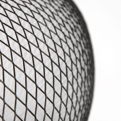 Navas - rund pendel i sort metaltrd