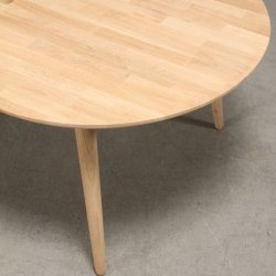 DT 100 - Rundt spisebord  100 cm. med 2 tillgsplader, i massiv eg