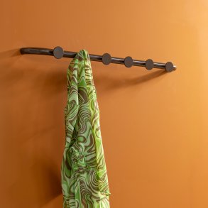 Flash - Kroklist i brun metall med sex krokar