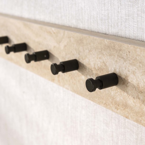 Coulee - Kl�dh�ngare i travertin-look med sex krokar