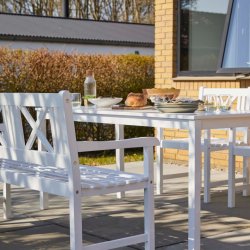 Croix - Havebnk i hvid hjglans mahogni, bredde 150 cm.