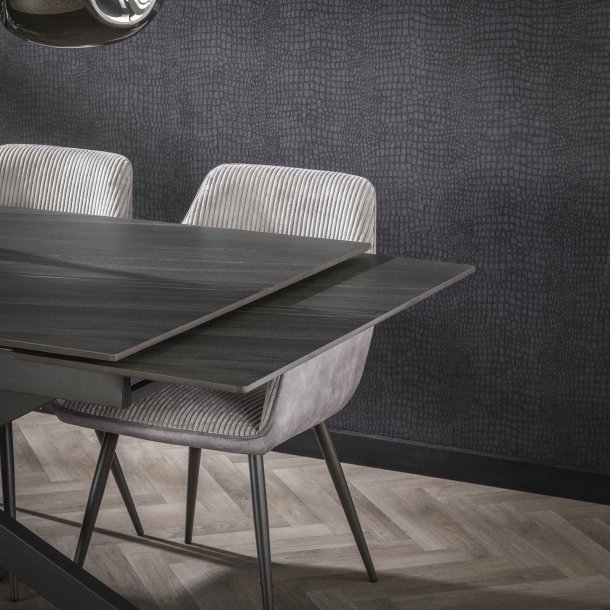 Sleek - Spisebord med keramisk topplade og udtrksplader, lngde 160-240 cm.