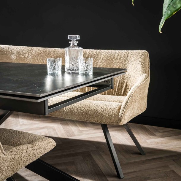 Sleek - Spisebord med keramisk topplade og udtrksplader, lngde 180-260 cm.