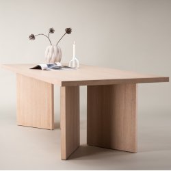 Albolote - Spisebord i hvidpigmenteret egefiner, 100 x 240 cm.