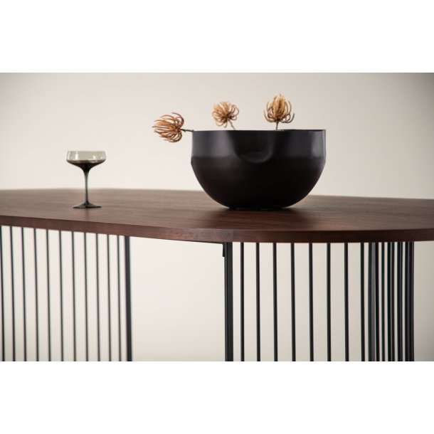 Iron - Spisebord i valndde finer og stel i metal