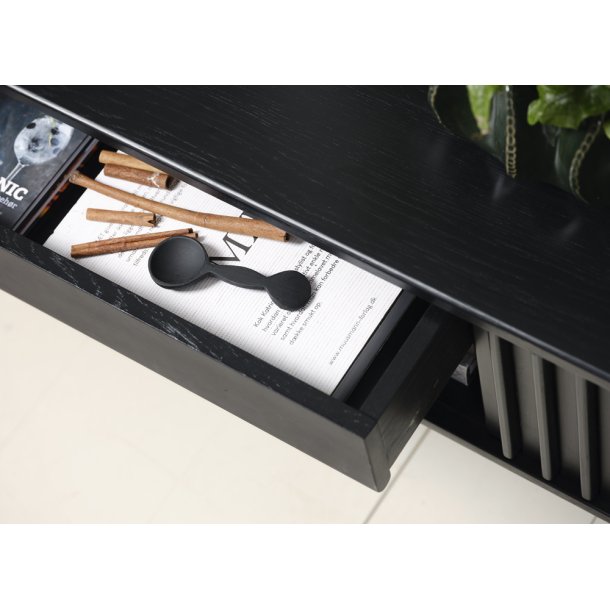 Cartago - TV-bord i svart ek