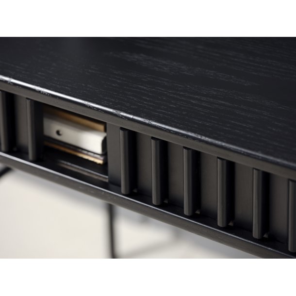 Cartago - Skrivbord i svart ek