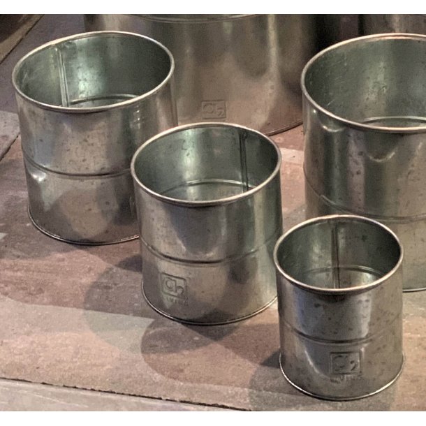Maceta - Urtepotte i galvaniseret metal, seks potter