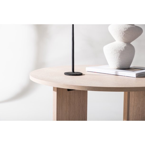 Atlas - Sofabord i lyst egefiner, diameter 80 cm.