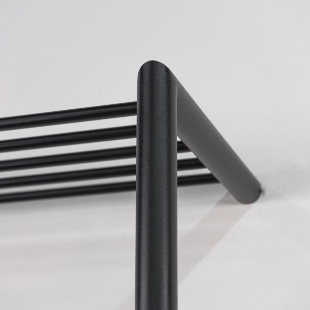 Parque - Hattehylde i sort metal