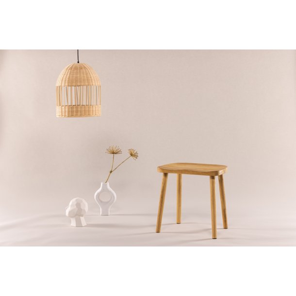 Becky - Skammel i teaktr, 45 x 31 cm.