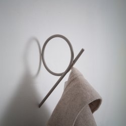 Tupaz - Tre knager i silky taupe metal, vlg mellem 3 strrelser