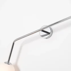 Limelight - Vglampe i forkromet metal og hvidt glas, bredde 97 cm