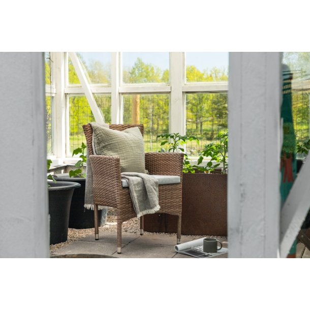 Sapa - 2 spisebordsstole i naturfarvet kunstrattan