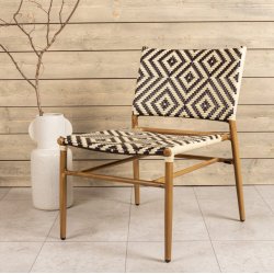 Meru - Hvilestole i aluminium og kunst rattan