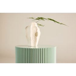 Luups - Sidebord/blomstersjle i lysegrn MDF, diameter 30,5 cm.