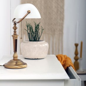 Deed - Bordslampa i brons och vitt glas