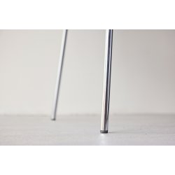 Shetland - 2 spisebordsstole i krom og hvidt boucl stof