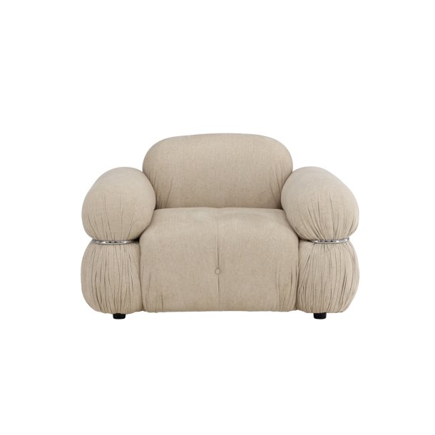 Mikko - Lnestol i beigestof og metal detaljer