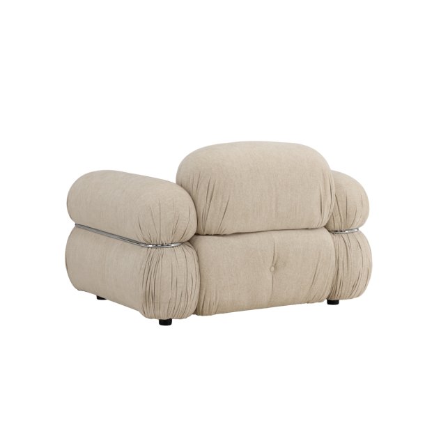 Mikko - Lnestol i beigestof og metal detaljer