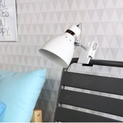 Attach - vglampe i tre metalfarver