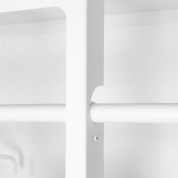 Koons - Hj hattehylde i hvid metal, bredde 100 cm.