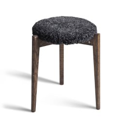 Assist - Taburet med m�rkegr� f�reskindss�de, syv forskellige finish