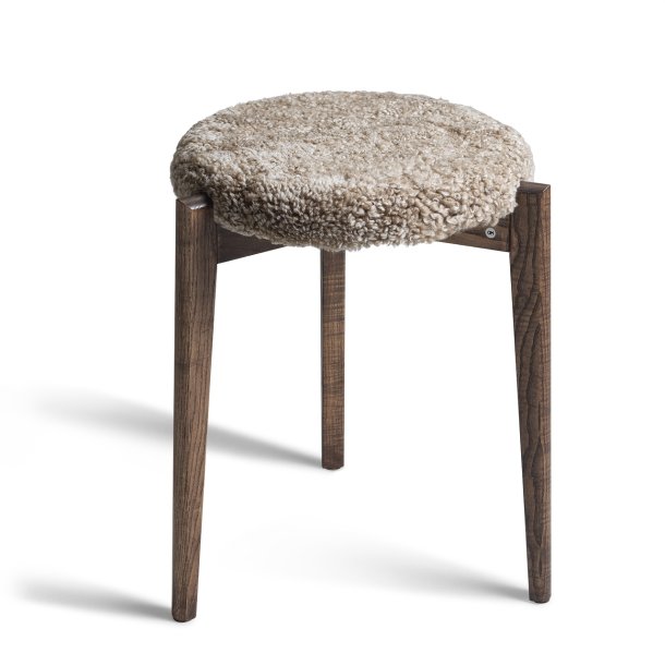 Assist - Taburet med sahara f�reskindss�de, syv forskellige finish