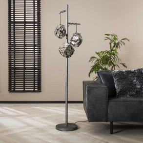 Golvlampa i antiksilver och glas