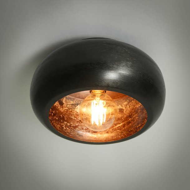 Skyline - Loftlampe i sort nikkel med diameter 34 cm.