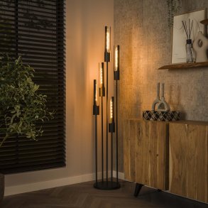 Pantalla - Golvlampa med fem sk�rmar i svart metall