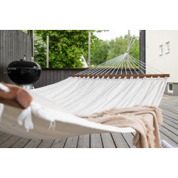 Tabarka - Hngekje i hvidt stof og tr