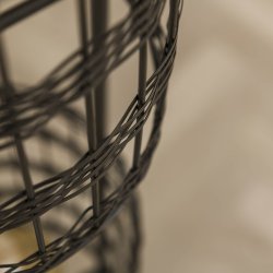 Mimbre - Hndlavet gulvlampe i sort nikkel