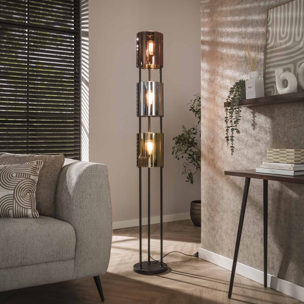 Aida - Golvlampa med tre olika frgade glaskupoler