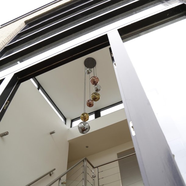 Estrella - Loftlampe i patineret metal og syv glaskupler