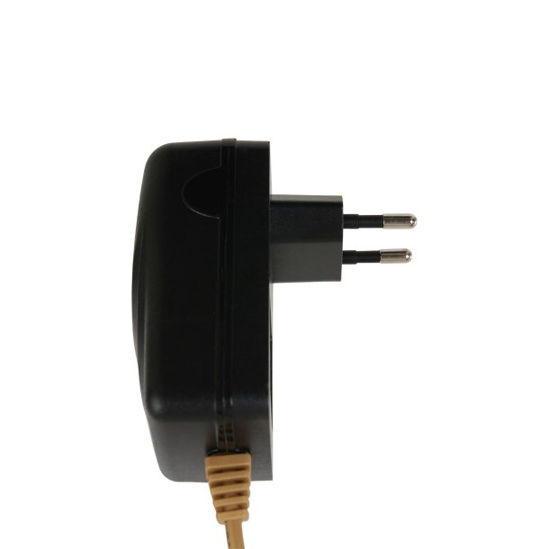 Duran - bordlampe i tre farver metal