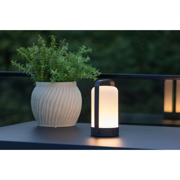 Comos - Udendrs bordlampe i sort metal og plast