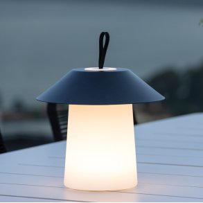 Bolsena - Udendrs bordlampe i sort metal og plast